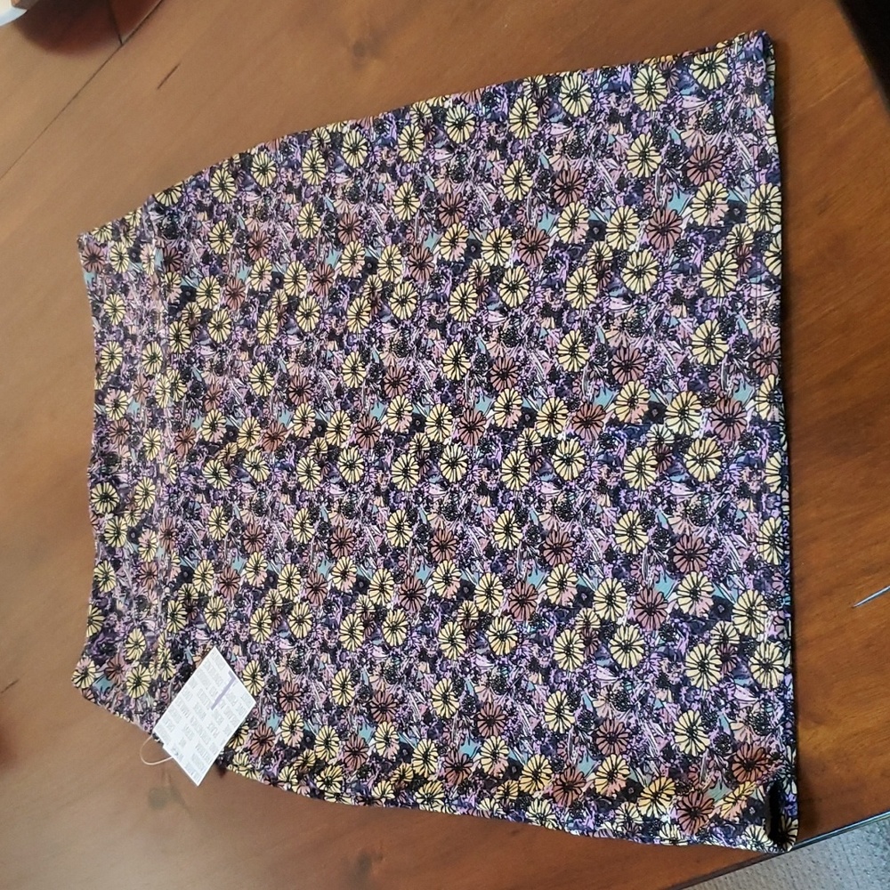 LuLaRoe Cassie